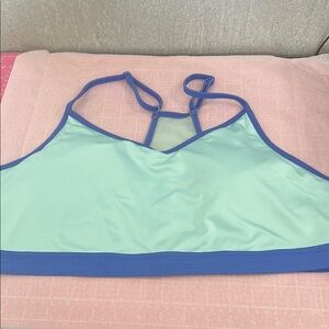 Danskin Now Sports Bra with Halter Keyhole Design